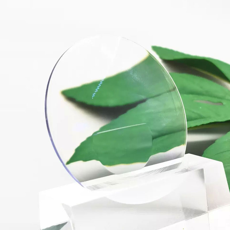 1.499 bifokális lapos felső lencse