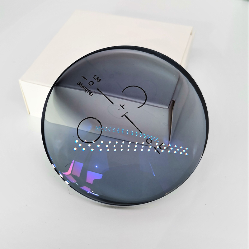 1,56 fotokróm progresszív lencse HMCSHMC