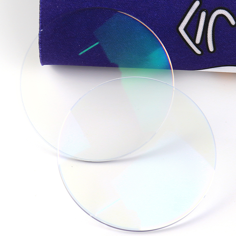 1.56 Blue Block páramentesítő lencse SHMC