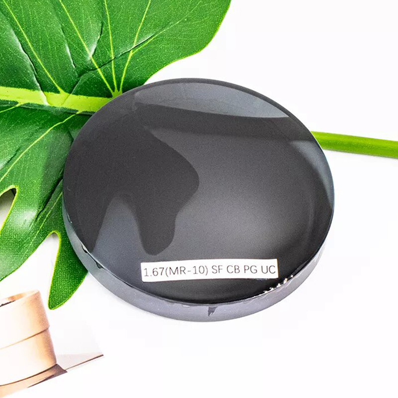 1,67 félkész fotokróm egylátó objektív