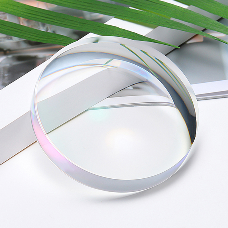 1,56 félkész, egylátó lencse