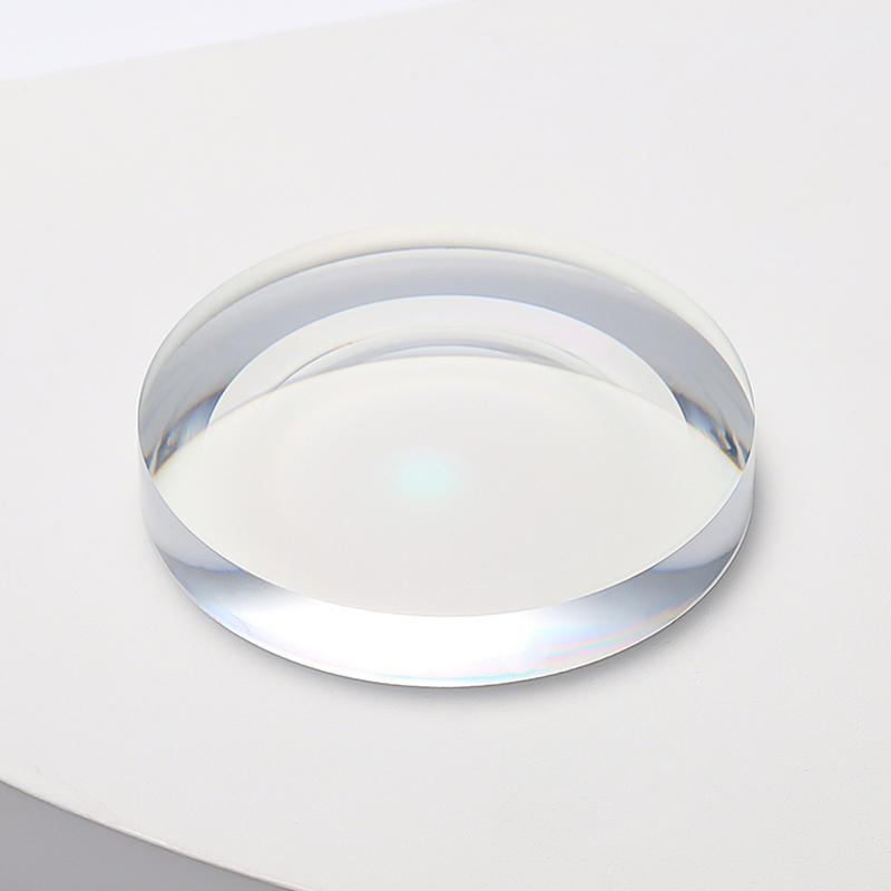 1,56 félkész, egylátó lencse