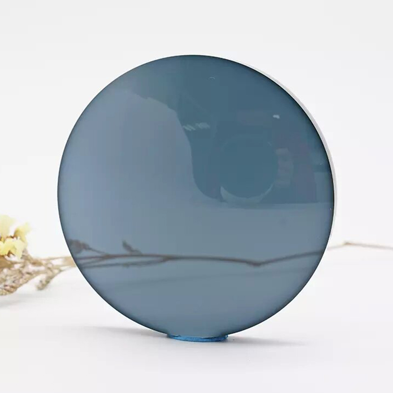 1,60 félkész fotokróm egylátó objektív