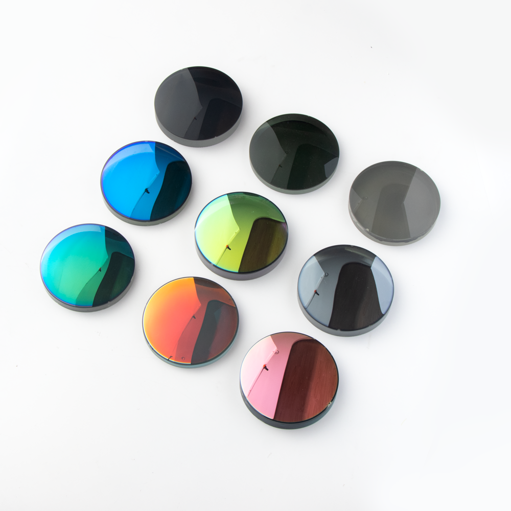 1.56 Polarizált lencse